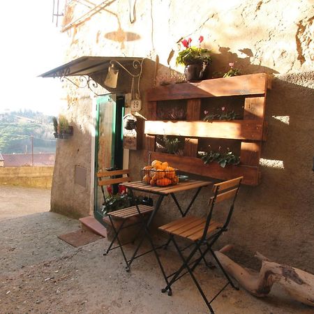 Il Piccino 29, Esperienza Romantica In Borgo.... Montescudaio Eksteriør billede