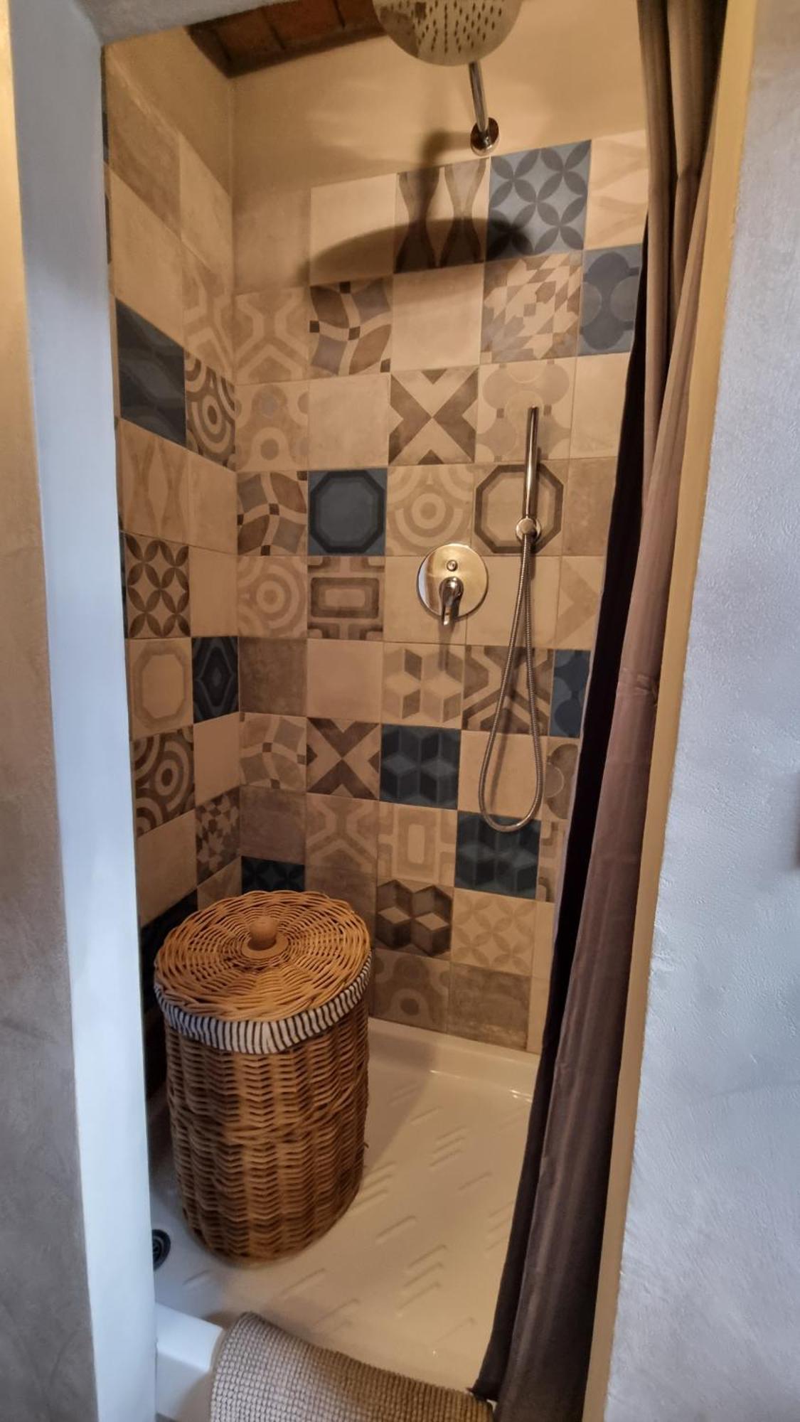 Il Piccino 29, Esperienza Romantica In Borgo.... Montescudaio Eksteriør billede